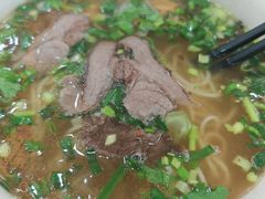 -伊北味·清真青海拉面村(延安路店)