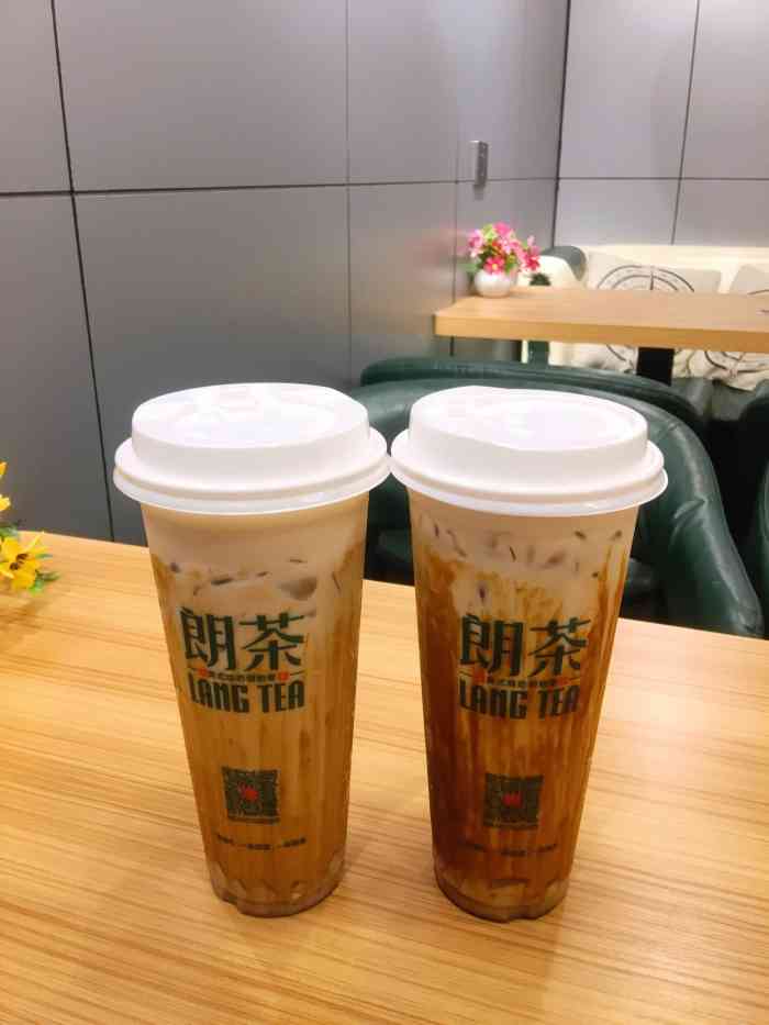 朗茶(悦荟店"偶然一次在蜀大侠吃火锅的时候点的泷珠奶茶.