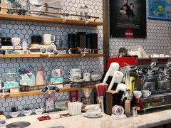 零售区-COSTA COFFEE(静安嘉里中心店)