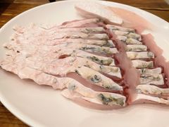 脆肉鲩鱼腩-正能量脆肉鲩火锅