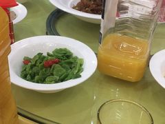 -山明水秀大饭店