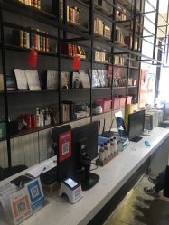 -马克男发时尚店