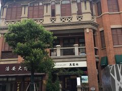 -黎黄陂路街头博物馆