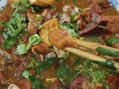 卤煮火烧-门框胡同百年卤煮(新街口店)