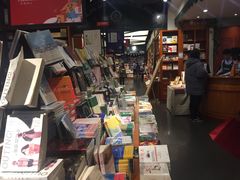 -西西弗书店&矢量咖啡(万象城店)