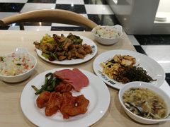 -梦航彩虹之约自助餐厅(华府天地店)