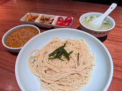 -裕兴记•蟹黄面馆(人民广场店)