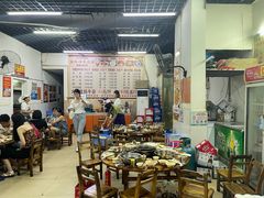 大堂-周良天山牛杂城(天山路总店)