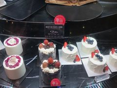 -巴黎贝甜·生日蛋糕(环球中心店)