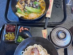 -勝记粉库桂林米粉非遗传承(西街店)