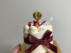 -花花卷卷·鲜食蛋糕(静安久光百货店)