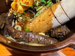 -老滇山寨•云南特色菜•地方菜•民族风情歌舞表演(金碧店)