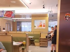 -海底捞火锅(振华广场生日主题店)