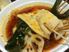 -张氏宽窄巷成都名小吃(茂业百货华强北店)