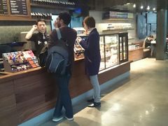 -星巴克臻选(广州高德置地秋广场店)