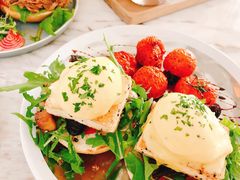疯狂手撕牛肉班尼迪克蛋-The Rug Cafe(王府中环店)