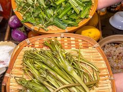 -阿山卓·野生菌火锅·纳西火塘烤肉