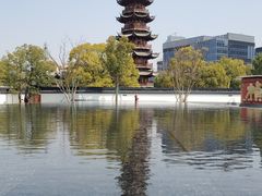 -龙华寺