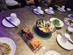 -巴特餐饮6加1音乐餐吧·新疆菜