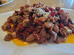 -兔行天下-鸿鹤鲜锅兔(中海国际店)