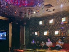 -加州红歌声宴KTV(白石洲店)