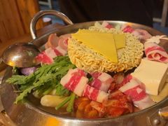 -恩你小木屋·韩式料理(假日广场店)