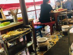 大堂-钢管厂歆瑞源油卤串串香(春熙路太古里店)