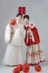 -青禾蒙娜丽莎婚纱摄影(武汉总店)