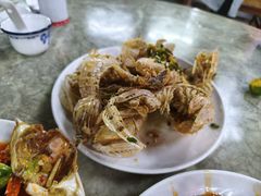 -四川小胡子海鲜(丁村万人海鲜广场店)