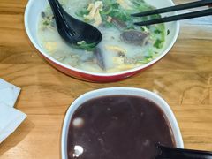 -鸭小妹鸭血粉丝(老门东店)