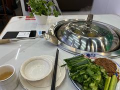 -冰城焰会大丰收铁锅炖(萝岗万达金街店)