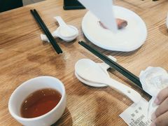 -裕记烧腊连锁餐饮(国商分店)