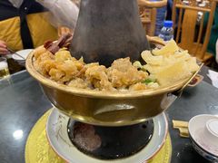 -石磨豆花家常菜·牦牛排土火锅