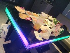 -唯爱KTV聚会餐厅(仙林东城汇店)