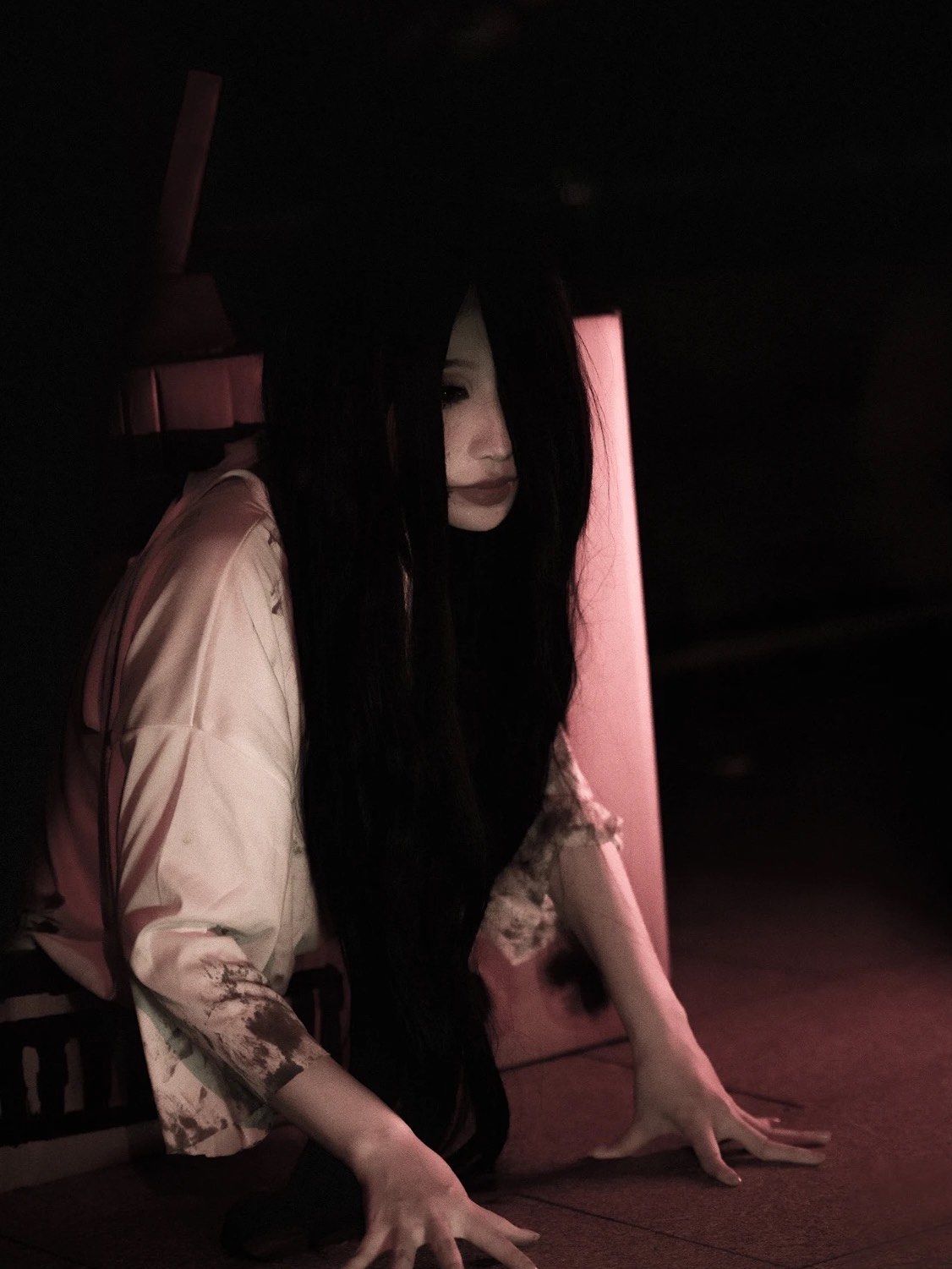 凶铃在线 一个围绕贞子的恐怖