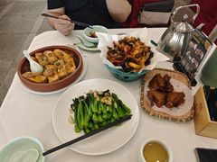 -五谷芳乳鸽王(海景店)