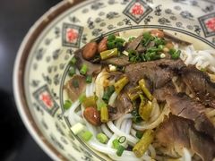 -丫丫桂林米粉(学府店)