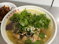 -文山荷鲜居(翠湖店)