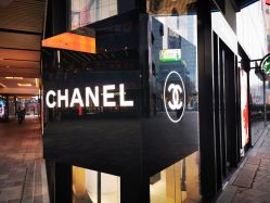 -Chanel