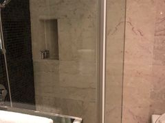 -上海龙之梦万丽酒店