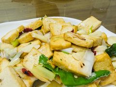 -鲁南仔·滕州炒鸡(经三路店)