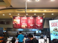 -The Habit Burger Grill 哈比特汉堡(爱琴海店)