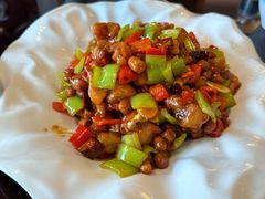 -喜乐餐厅•灯笼虾球首创者•本地小海鲜(二马路店)