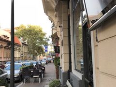 -Casa Nova