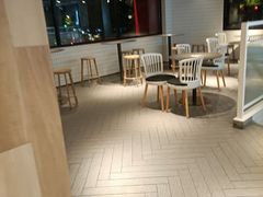 大堂-肯德基(杭州和平饭店)