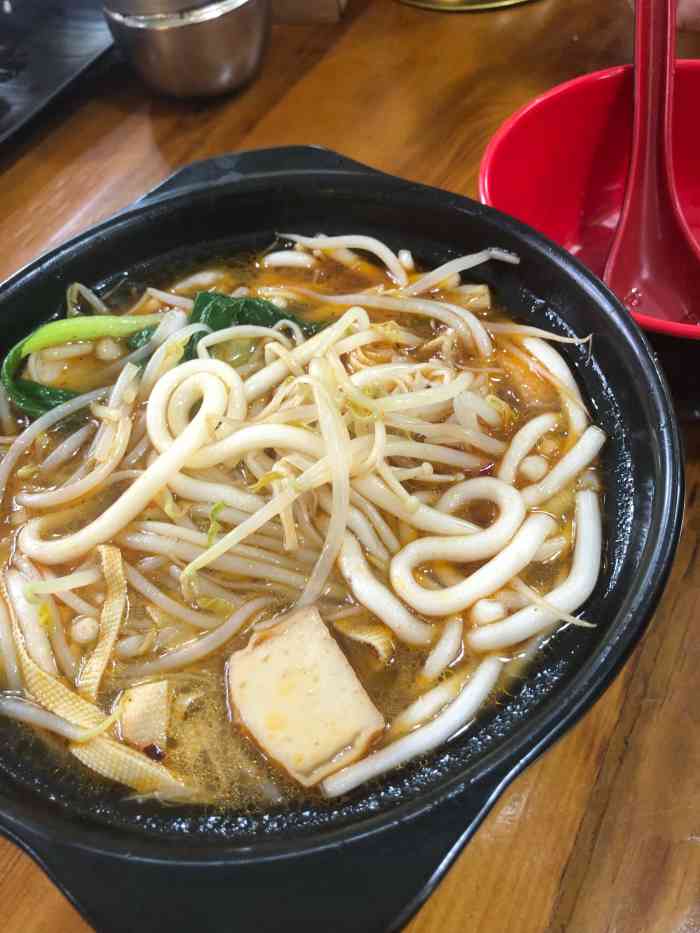 山西大碗面-"过来办事,随便一吃吧.份量还是可以的,毕.