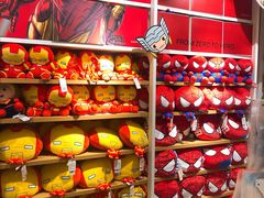 -名创优品(北京新中关购物中心地铁层店)