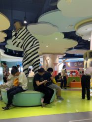 -MELAND CLUB亲子乐园•派对(虹桥万象城店)