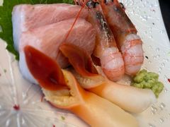 -铭牛烧肉·和牛海鲜自助(高新月牙湖店)