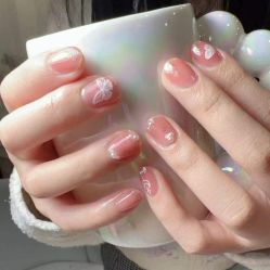 -UMl Nail 尤米美甲美睫半永久